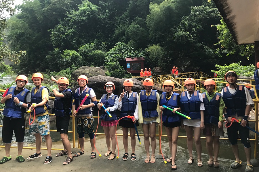 青春時代 與你同在